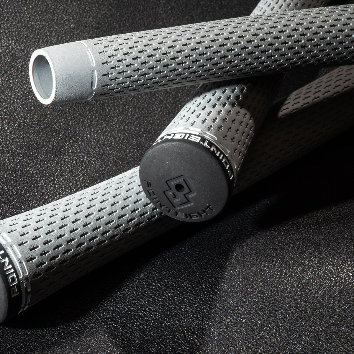 POINT EIGHT 8 | Standard Grip