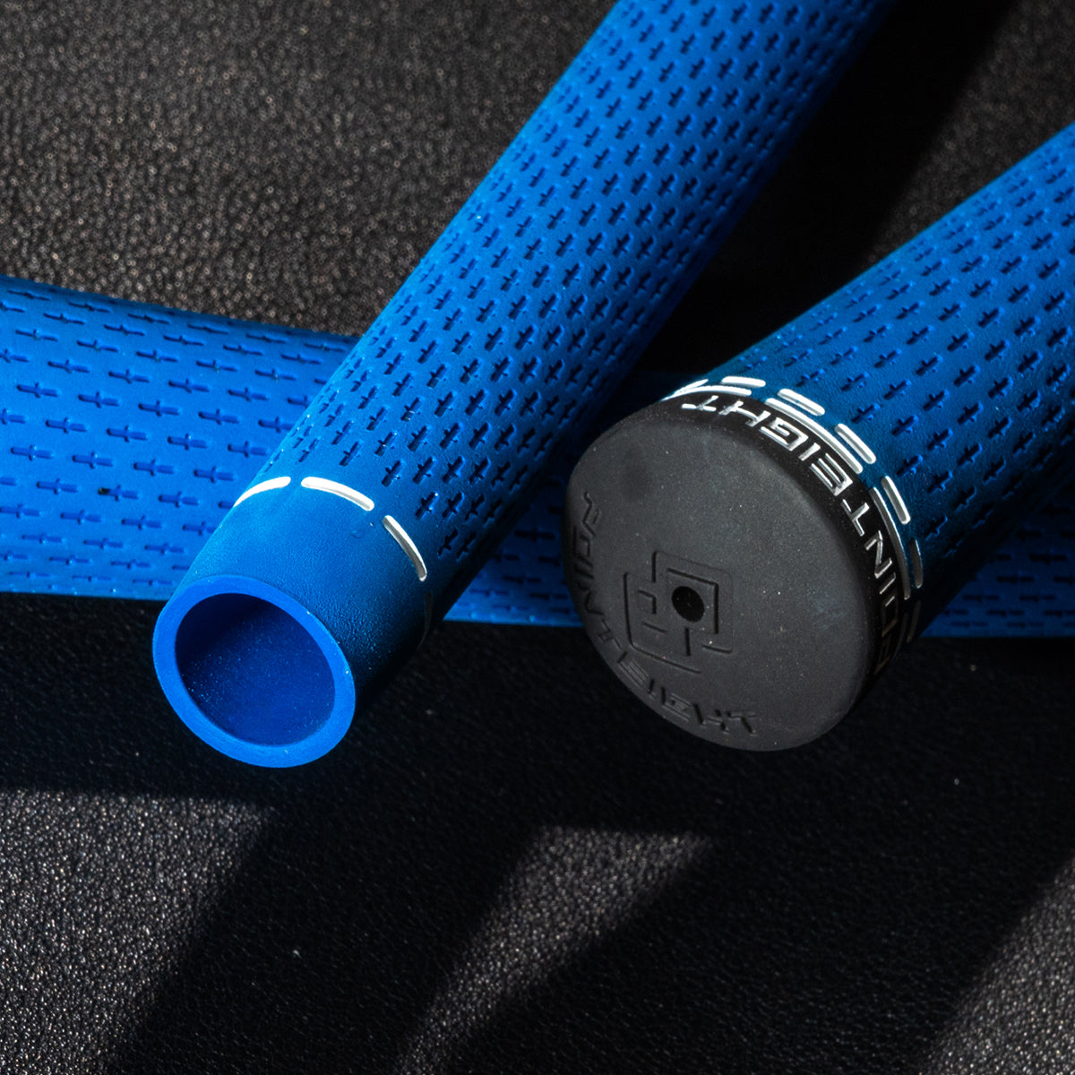 POINT EIGHT 8 | Standard Grip