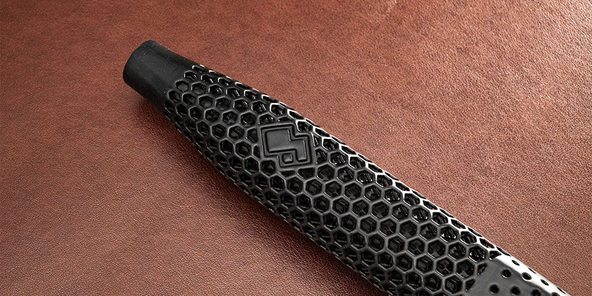 Point Eight 3D Printed Putter Grip with matte-black finish and multi-zone structural design.
