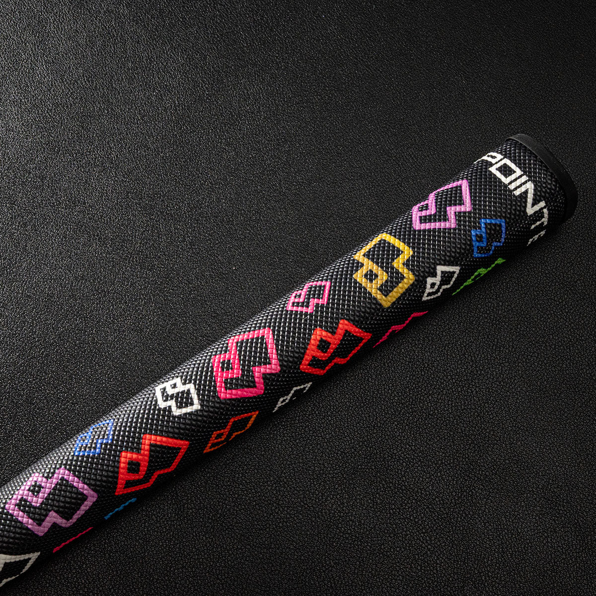 POINT EIGHT 8 Putter Grip | Point 8 Life - Colorful Black
